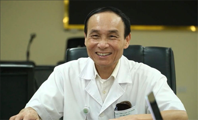 Bác sĩ tạo bước ngoặt điều trị ung thư tại Việt Nam