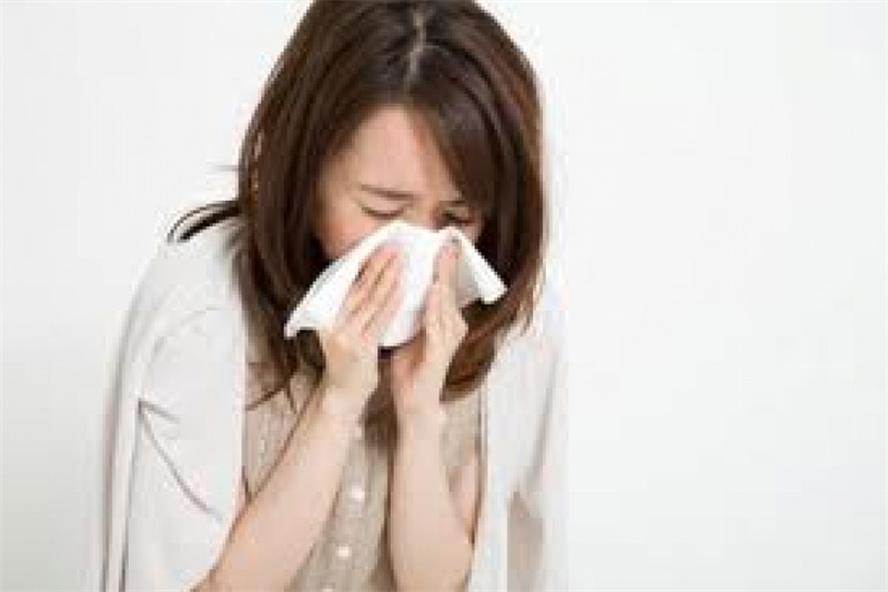 Các triệu chứng phổ biến khi bị viêm phổi?
